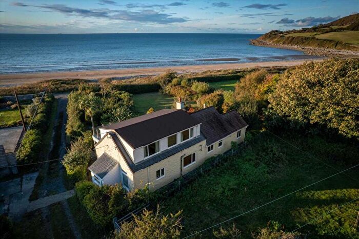4 Bedroom Detached House For Sale In Y Bwthyn, Llanddona, Isle Of Anglesey, LL58