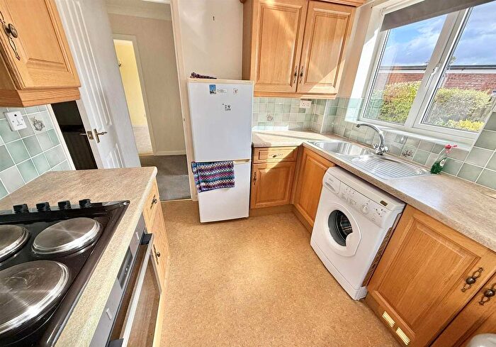 1 Bedroom Flat For Sale In Gomer Court, Heol Gomer, Abergele, LL22