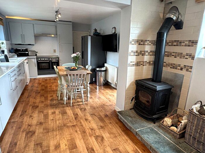 4 Bedroom Detached House For Sale In Gover Close, Ridge, Wareham, BH20 - Photo 3