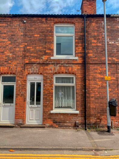 2 Bedroom Terraced House To Rent In Allanby Street, Scunthorpe, DN15