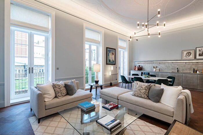 1 Bedroom Flat For Sale In Devonshire Place, London, W1G