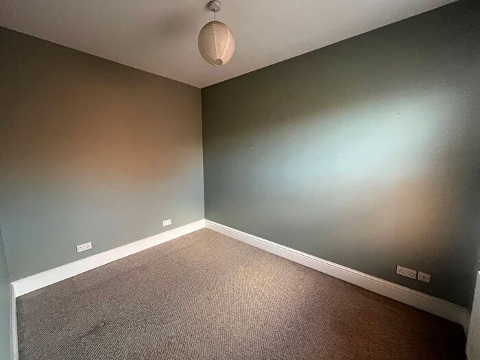 2 Bedroom End Terrace House To Rent In Cloutsham Street, The Mounts, NN1