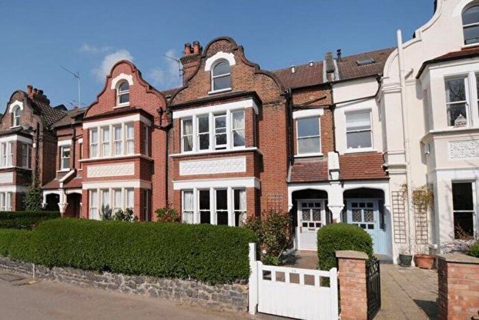 1 Bedroom Flat To Rent In Coleridge Road, Crouch End, N8