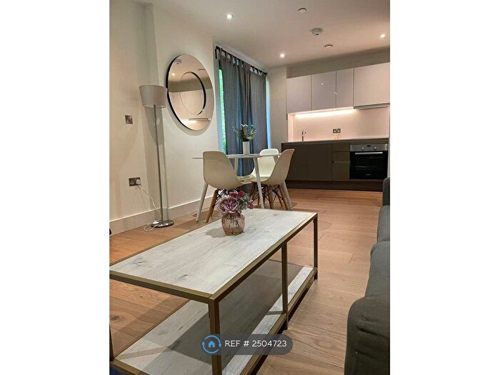 2 Bedroom Flat To Rent In Engineers Way, Wembley, HA9