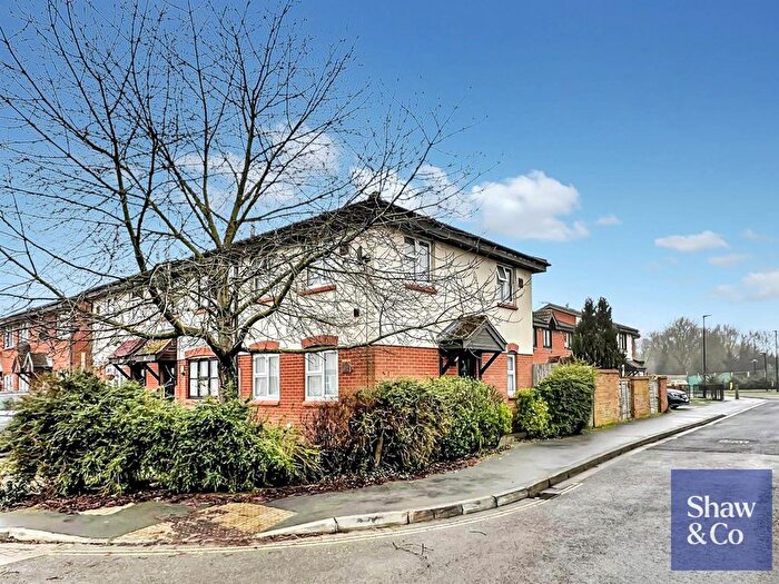 3 Bedroom End Terrace House To Rent In Heathlands Way, Hounslow, TW4