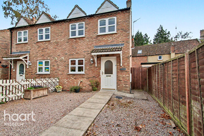 2 Bedroom Semi-Detached House For Sale In Rose Lane, Elm, PE14