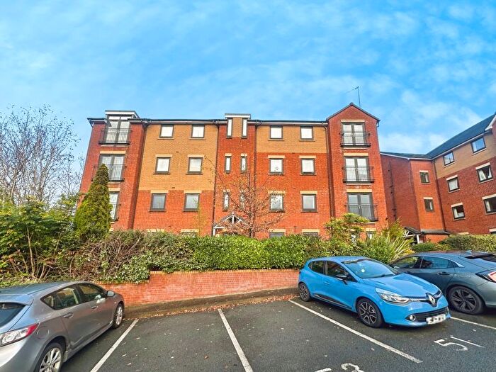 2 Bedroom Flat For Sale In Old Market Street, Manchester, M9