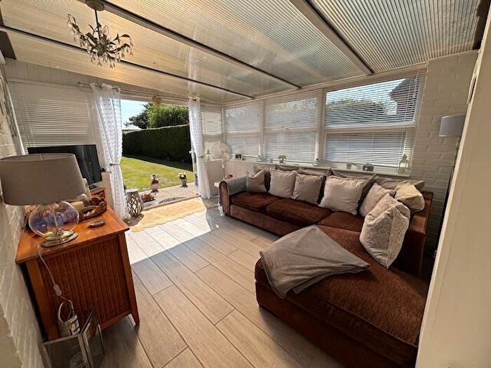 3 Bedroom End Of Terrace House For Sale In Mountwood Road, Selsey, PO20