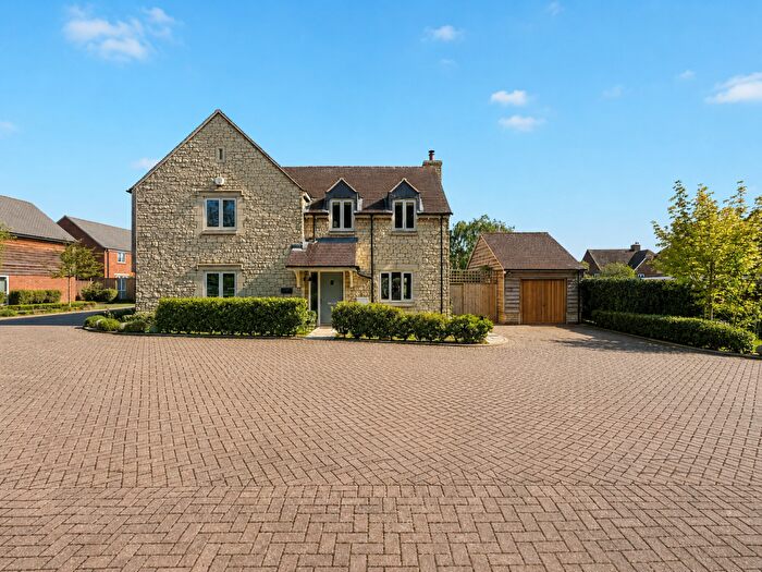 4 Bedroom Detached House For Sale In Kiln Close, Stanford In The Vale, Faringdon, SN7