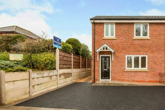 3 Bedroom Semi-Detached House To Rent In Astbury Street, Congleton, Cheshire, CW12