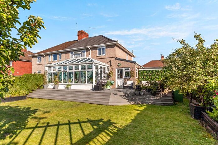 3 Bedroom Semi-Detached House For Sale In Woodcote Walk, Bristol, BS16