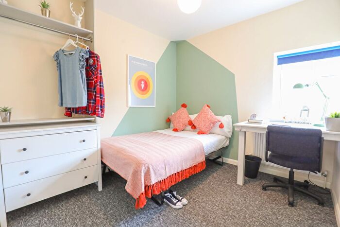 9 Bedroom Semi-Detached House To Rent In The Crescent, Brighton, BN2