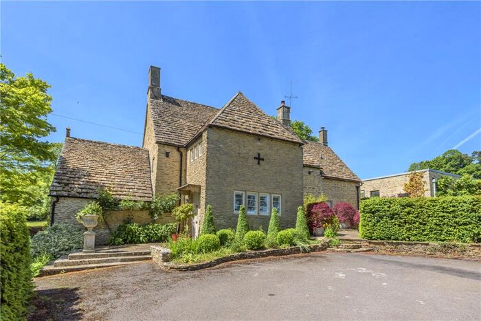 4 Bedroom Detached House To Rent In Lanhill, Chippenham, Wiltshire, SN14