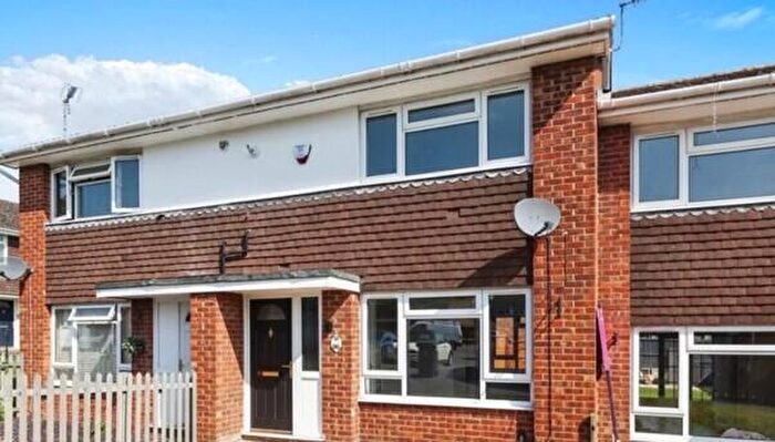 2 Bedroom Terraced House To Rent In Radcot Close, Maidenhead, SL6