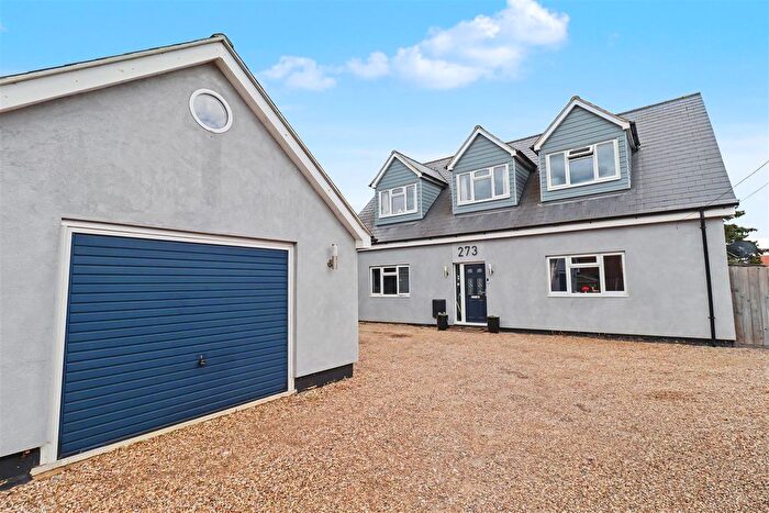 5 Bedroom Detached House For Sale In London Road, Black Notley, Braintree, CM77