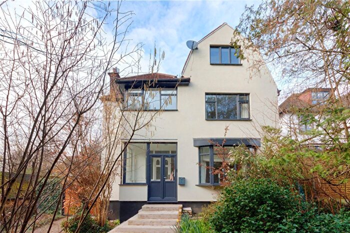 5 Bedroom Detached House For Sale In Shenley Hill, Radlett, Hertfordshire, WD7