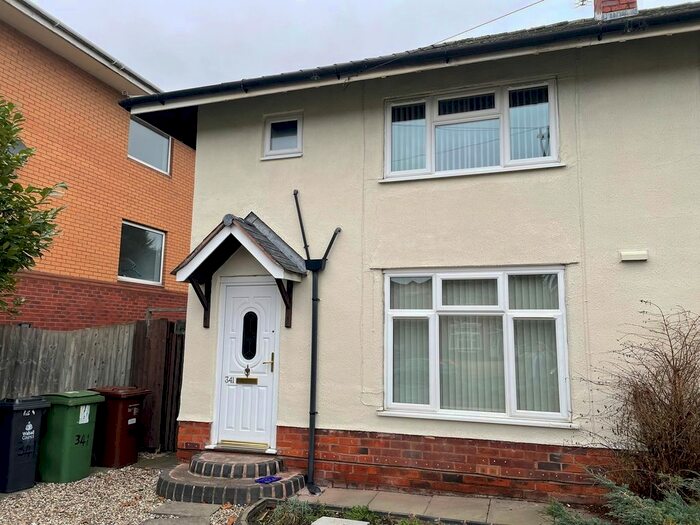 Houses for sale & to rent in WS5 4DN, Walstead Road, Palfrey Walsall