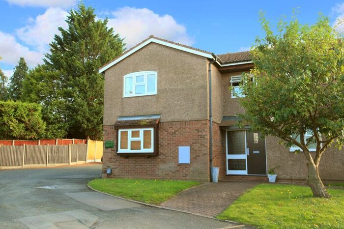 1 Bedroom Flat To Rent In Hopkins Heath, Telford, TF5
