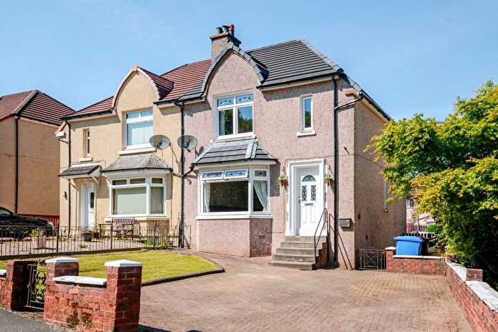 3 Bedroom Semi-Detached House For Sale In Chestnut Crescent, Denny, FK6