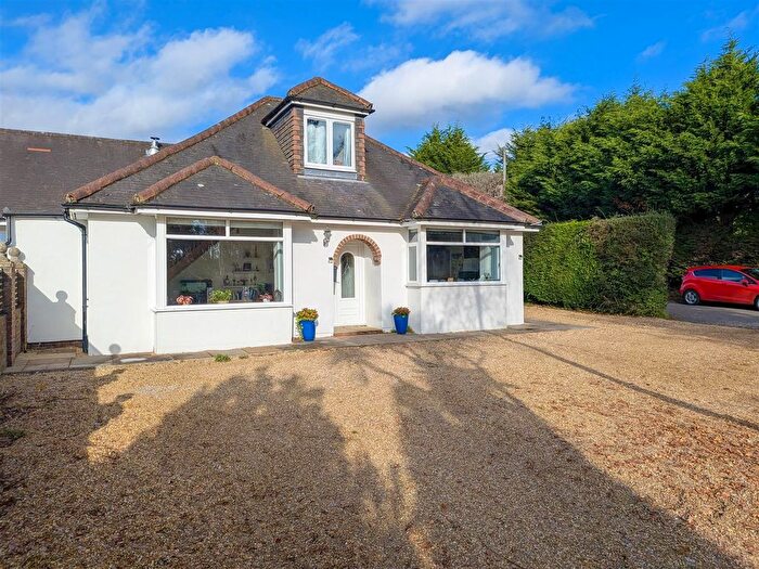 3 Bedroom Semi Detached House For Sale In Lewes Road, Blackboys, Uckfield, TN22