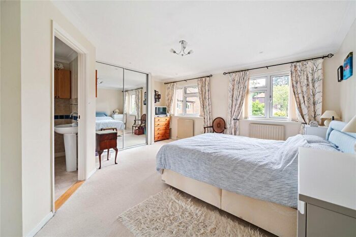 5 Bedroom Detached House For Sale In Burleigh Park, Cobham, KT11