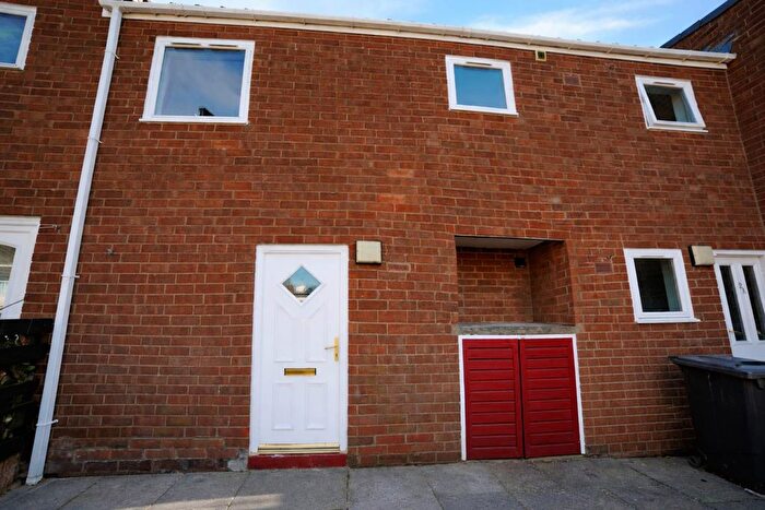 2 Bedroom Flat To Rent In Belvedere Court, Newcastle Upon Tyne, NE6