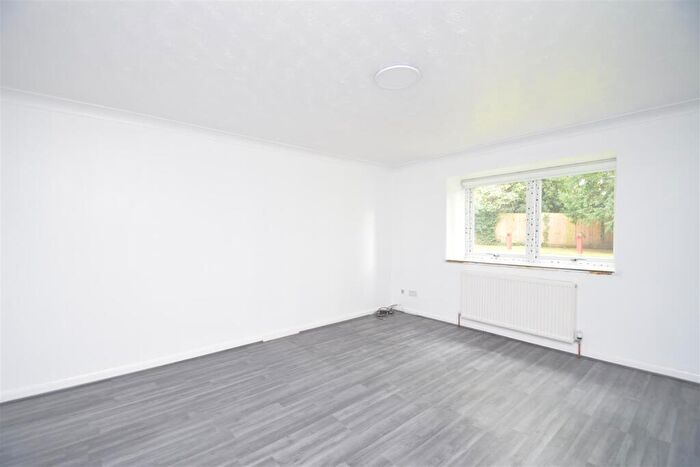 1 Bedroom Apartment To Rent In Anthus Mews, Northwood, HA6