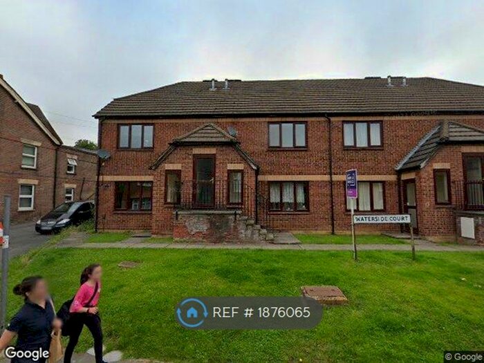 1 Bedroom Flat To Rent In Waterside Court, Chesham, HP5