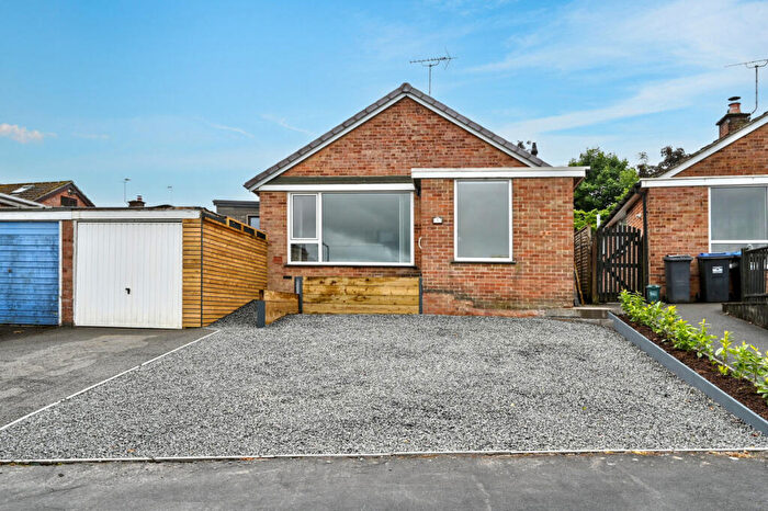 2 Bedroom Detached Bungalow For Sale In Greenway, Hulland Ward, DE6