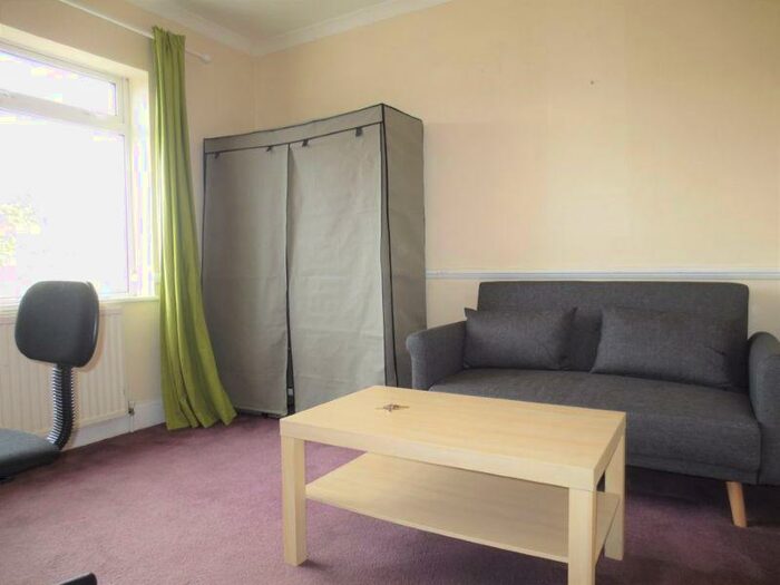 4 Bedroom Terraced House To Rent In Widdicombe Way, Brighton, BN2