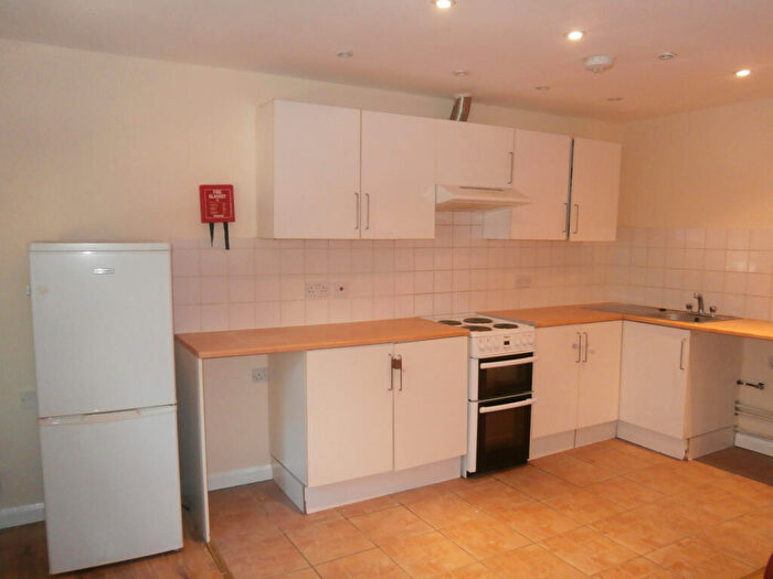 1 Bedroom Flat To Rent In Hosker Close, Oxford, OX3