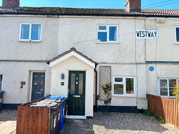 3 Bedroom Terraced House For Sale In Queensway, Mildenhall, IP28