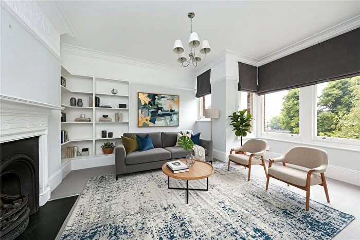 4 Bedroom Flat To Rent In Richmond Bridge Mansions, Willoughby Road, TW1