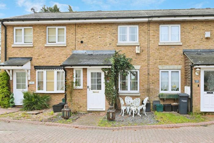 2 Bedroom Terraced House For Sale In The Lynch, Hoddesdon, EN11