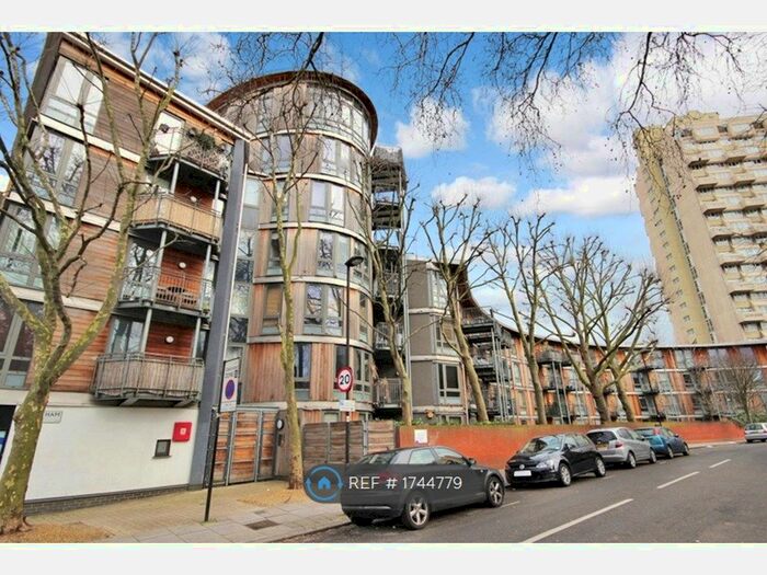 1 Bedroom Flat To Rent In Ashfield Court, London, SW9
