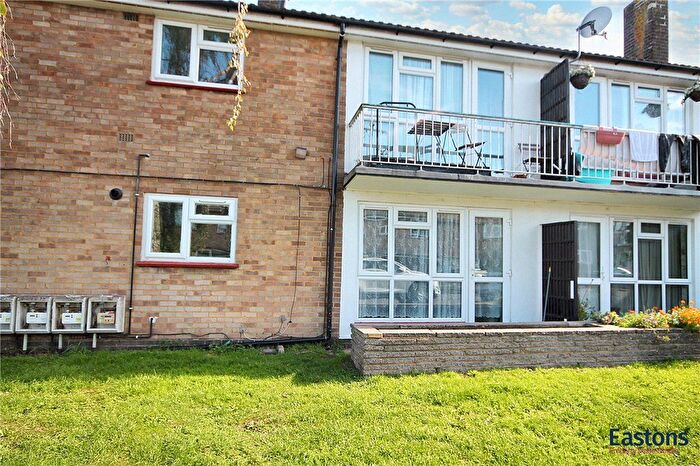 1 Bedroom Flat To Rent In St. Leonards Road, Epsom, KT18