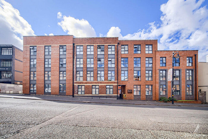 2 Bedroom Apartment To Rent In The Metalworks, Warstone Lane, Birmingham, B18