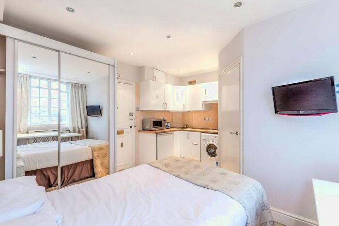 Studio To Rent In Sloane Avenue, Chelsea, London, SW3
