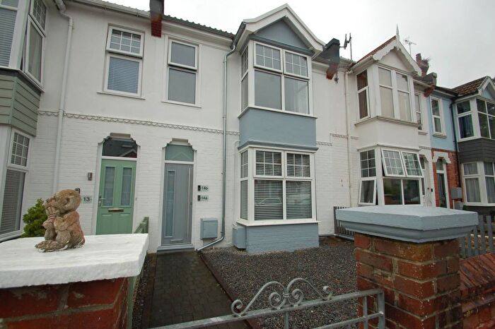 2 Bedroom Flat To Rent In Cadwell Road, Paignton, TQ3