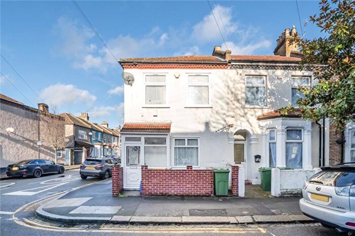 3 Bedroom End Of Terrace House For Sale In Reginald Road, London, E7