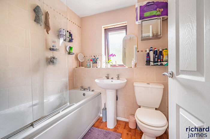 2 Bedroom House For Sale In Coriander Way, Haydon Wick, Swindon, Wiltshire, SN2