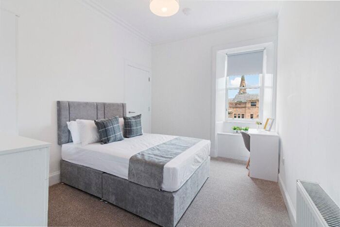 1 Bedroom Flat To Rent In Room Whitehall Street, DD1