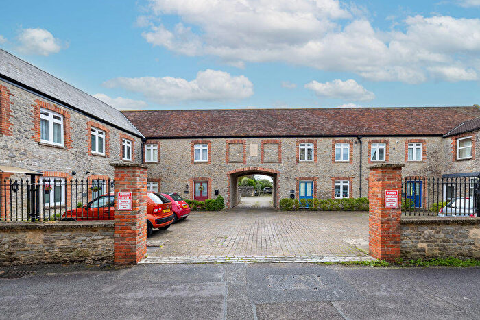 Detached House For Sale In Stunning -bedroom Silk Mill Conversion In Evercreech, BA4