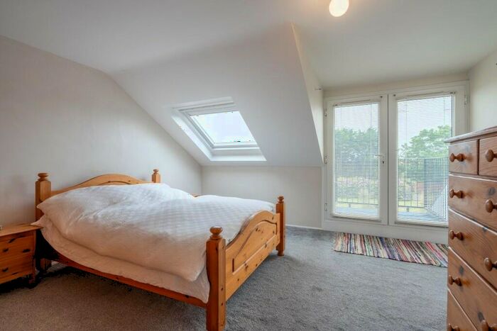 5 Bedroom Detached House For Sale In Cliff Lane, Gorleston, NR31