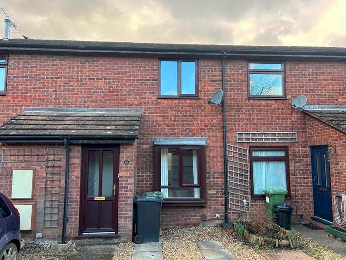 2 Bedroom Terraced House To Rent In Topsham, Exeter, EX3