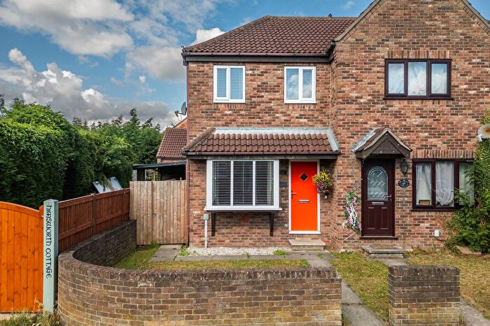 2 Bedroom Semi-Detached House For Sale In Low Street, Carlton, Goole, DN14