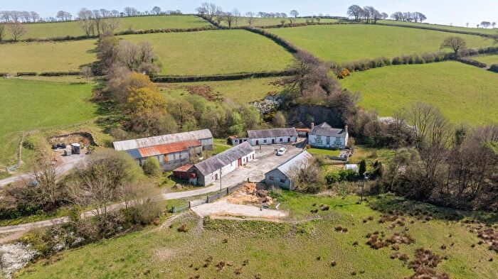 3 Bedroom Farm For Sale In Llwynygroes, Tregaron, SY25