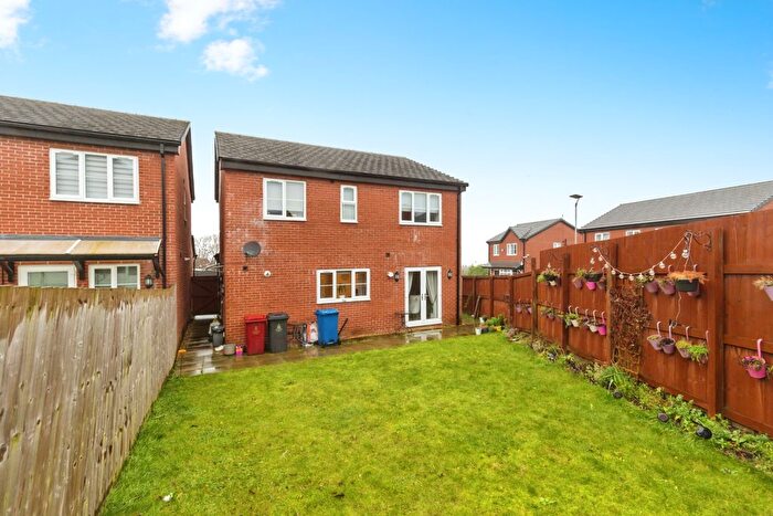 4 Bedroom Detached House For Sale In Meadowbrook Rise, Grimshaw Park, Blackburn, Lancashire, BB2