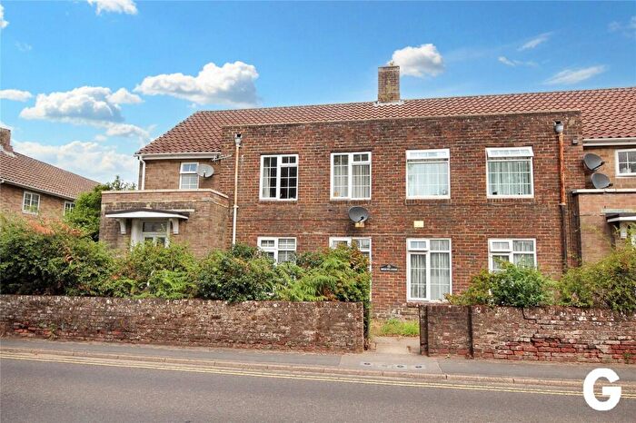 1 Bedroom Apartment To Rent In Beechleigh Place, Southampton Road, Ringwood, Hampshire, BH24