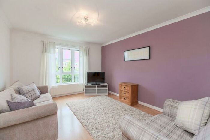 2 Bedroom Flat To Rent In Moray Park Terrace, Meadowbank, EH7